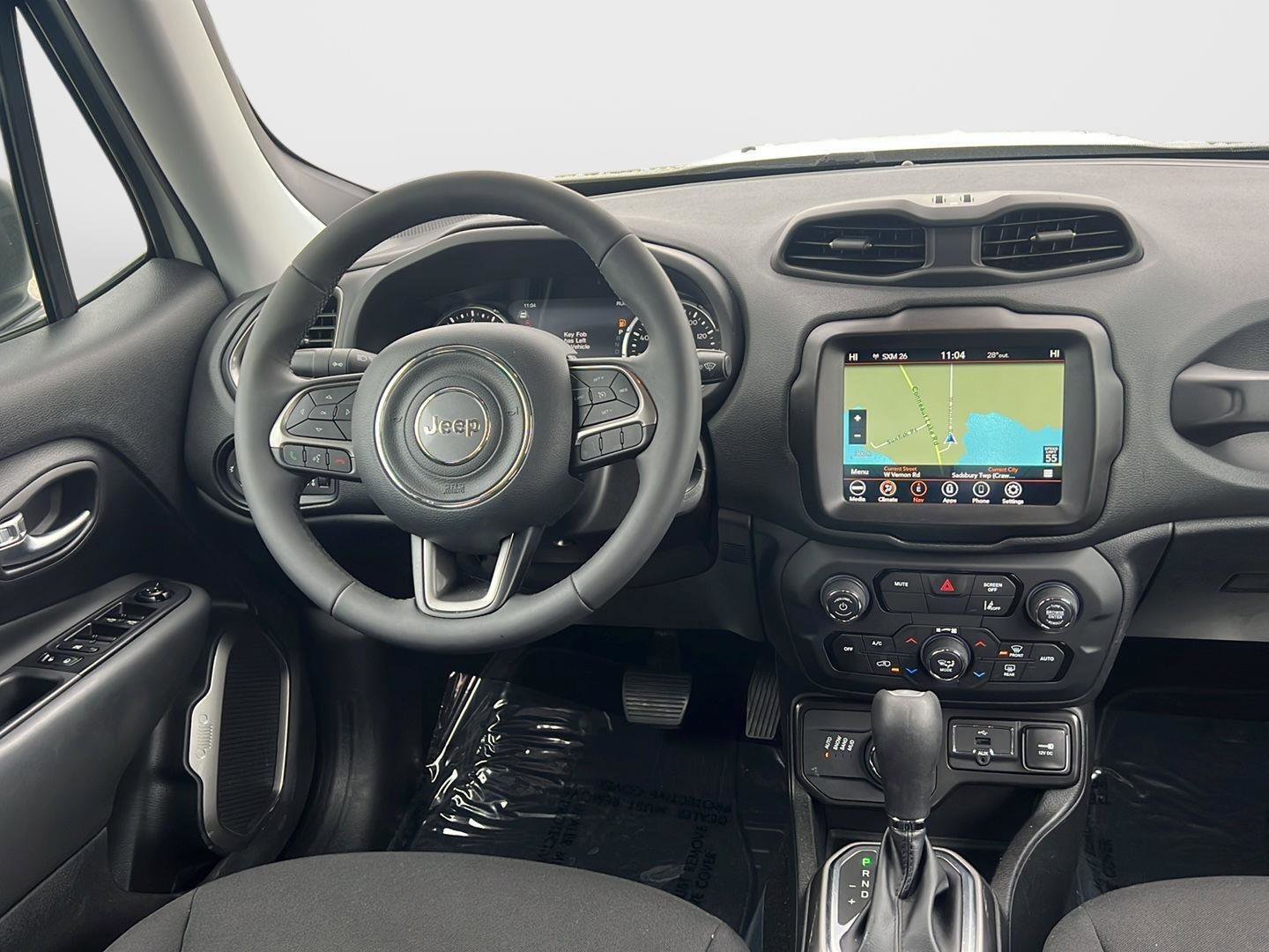 Used 2022 Jeep Renegade Latitude AWD/4WD image 2