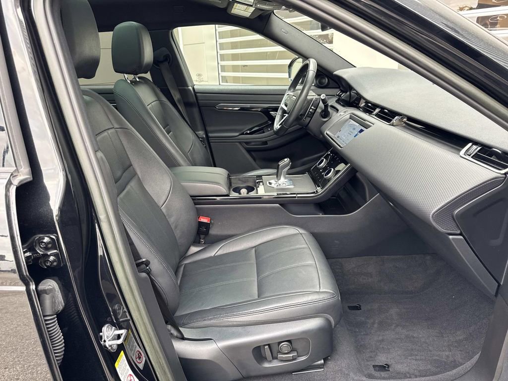 Used 2023 Land Rover Range Rover Evoque R-Dynamic S image 9