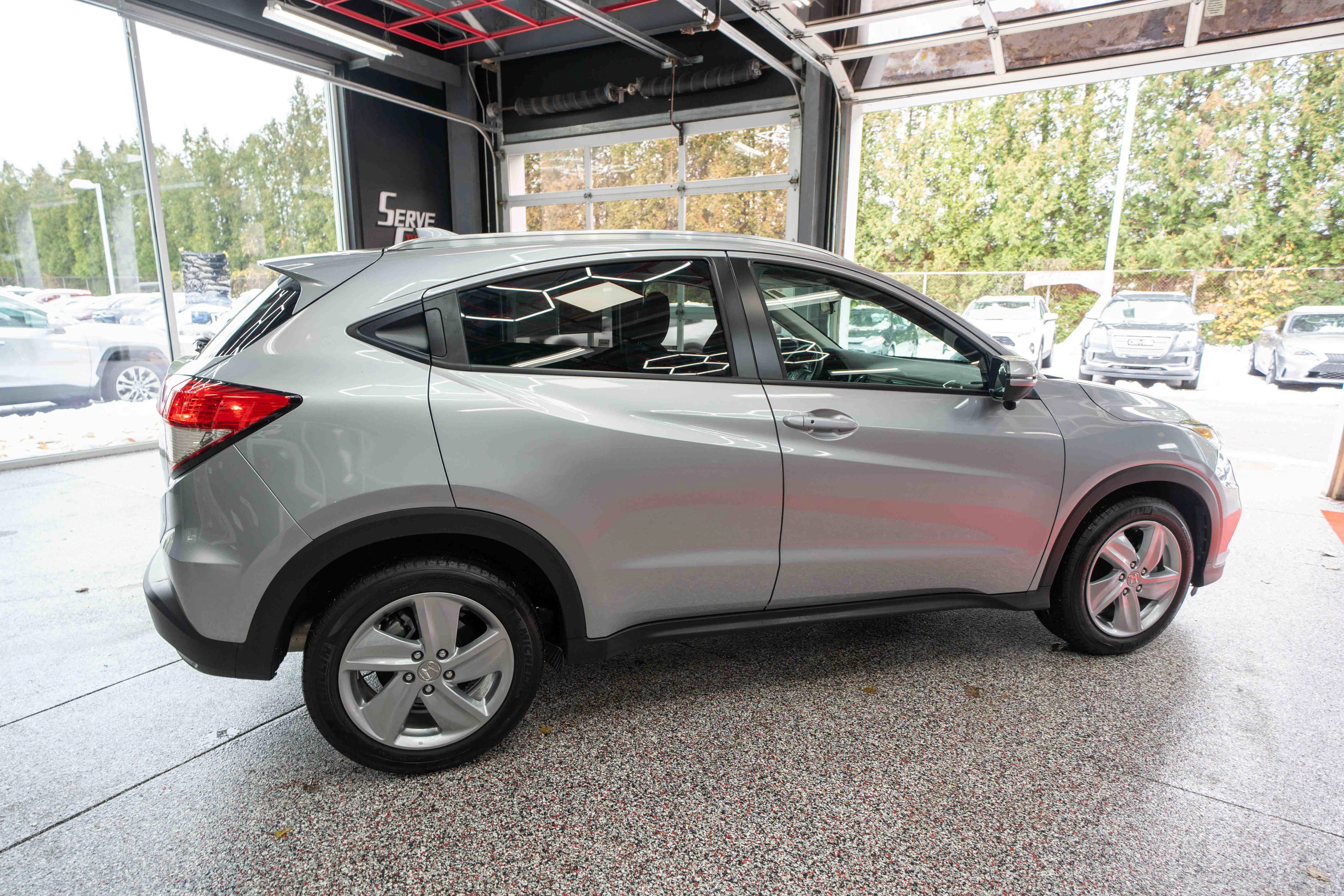 Used 2020 Honda HR-V EX image 4