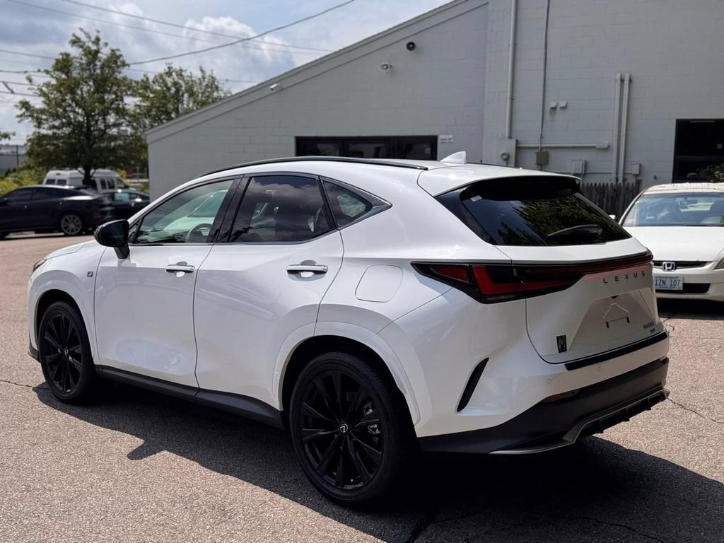 Used 2025 Lexus NX 350 F Sport w/ Accessory Package (2T) AWD/4WD image 4