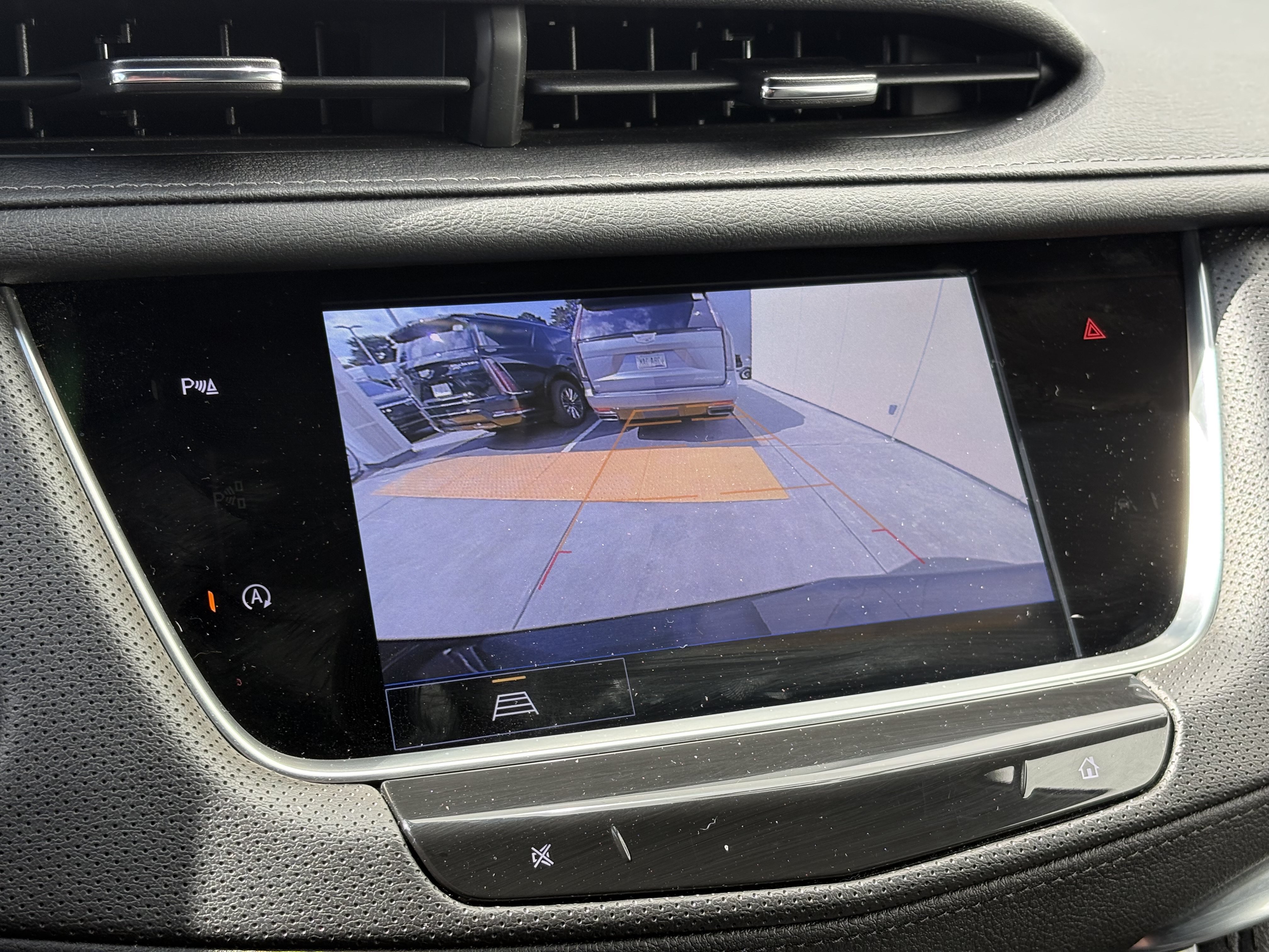 Certified 2023 Cadillac XT5 Premium Luxury AWD/4WD image 22