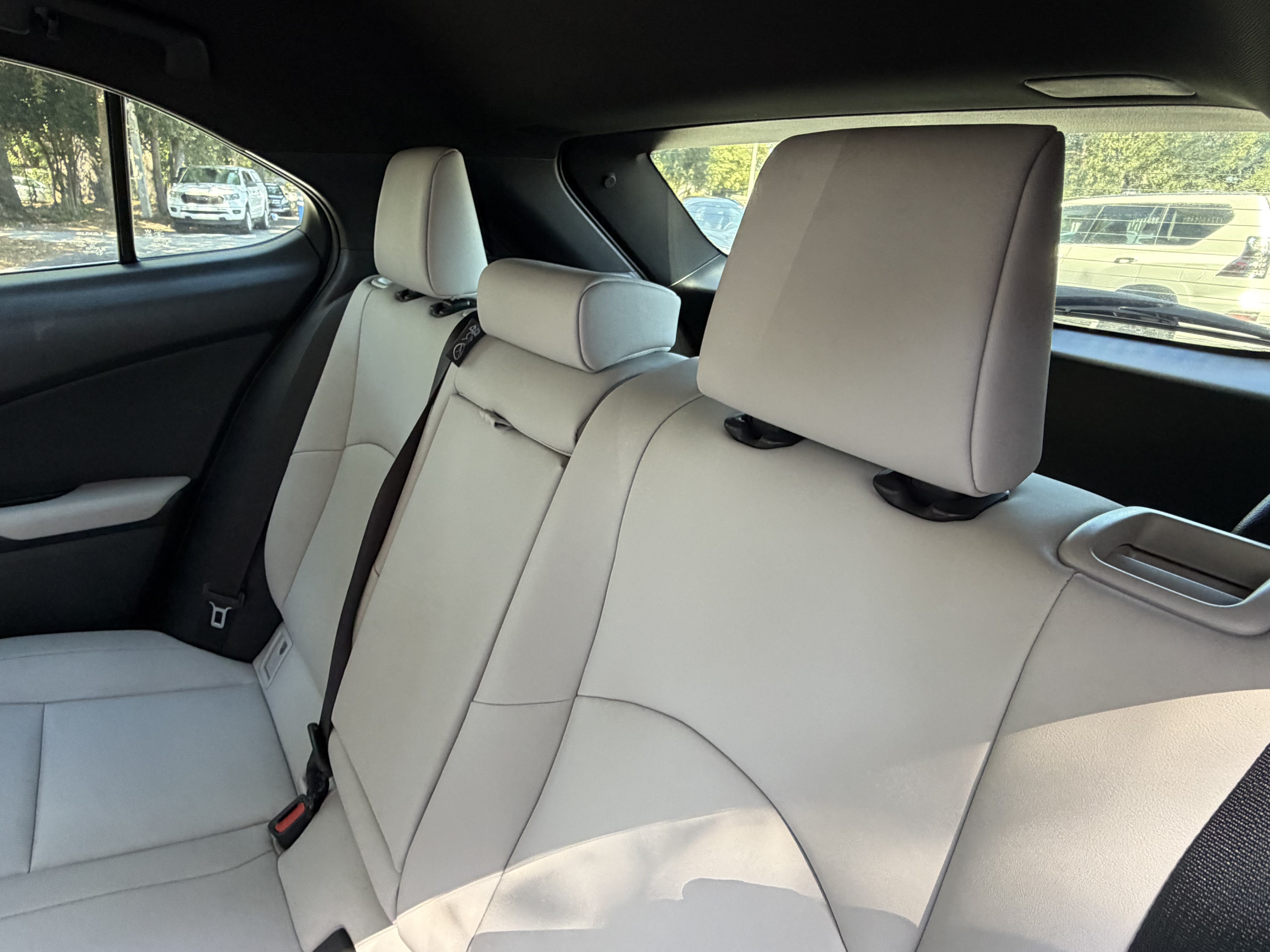 Certified 2025 Lexus UX 300h FWD w/ Accessory Package (Z1) image 30