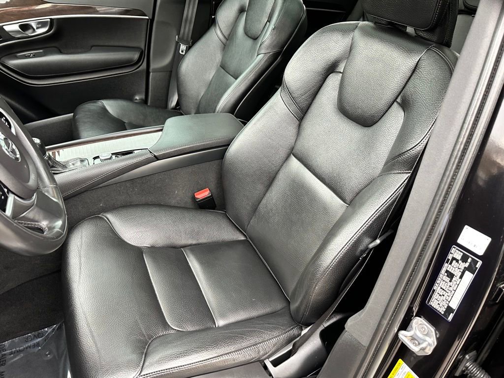 Used 2019 Volvo XC90 T6 Momentum w/ Advanced Package image 18