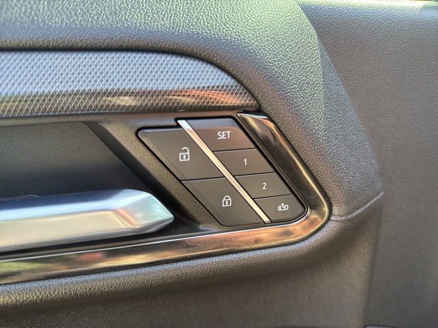 Used 2024 GMC Sierra 2500 AT4 w/ Technology Package image 14