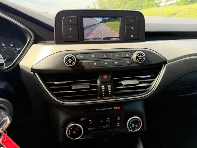 Used 2022 Ford Escape S FWD image 10