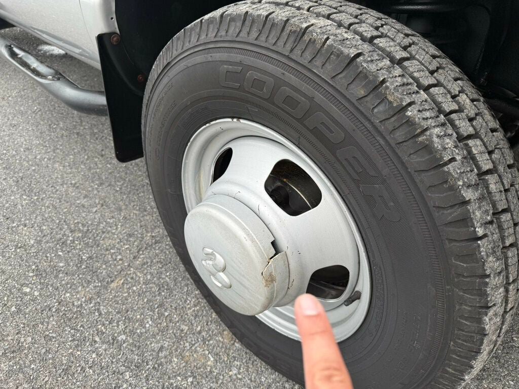 Used 2005 Dodge Ram 3500 Truck ST w/ Trailer Tow Group AWD/4WD image 16