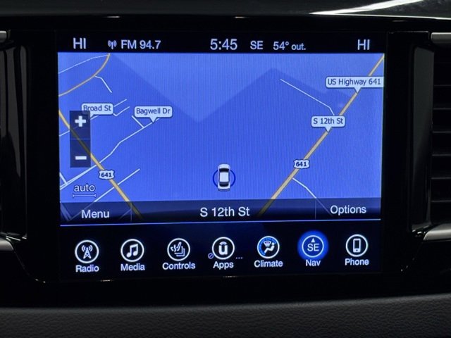 Used 2017 Chrysler Pacifica Touring-L image 25