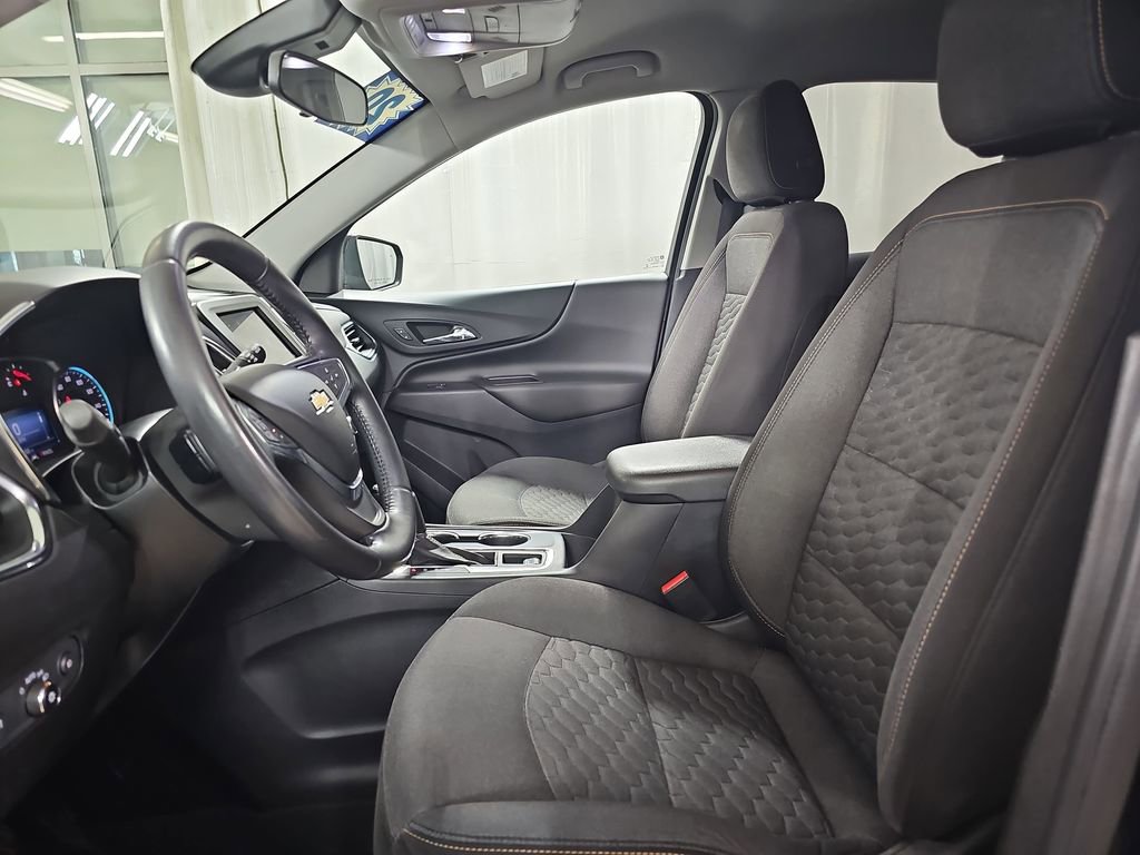 Used 2020 Chevrolet Equinox LT image 19