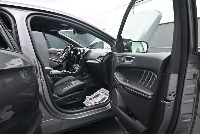 Used 2021 Ford Edge ST w/ Equipment Group 401A AWD/4WD image 14