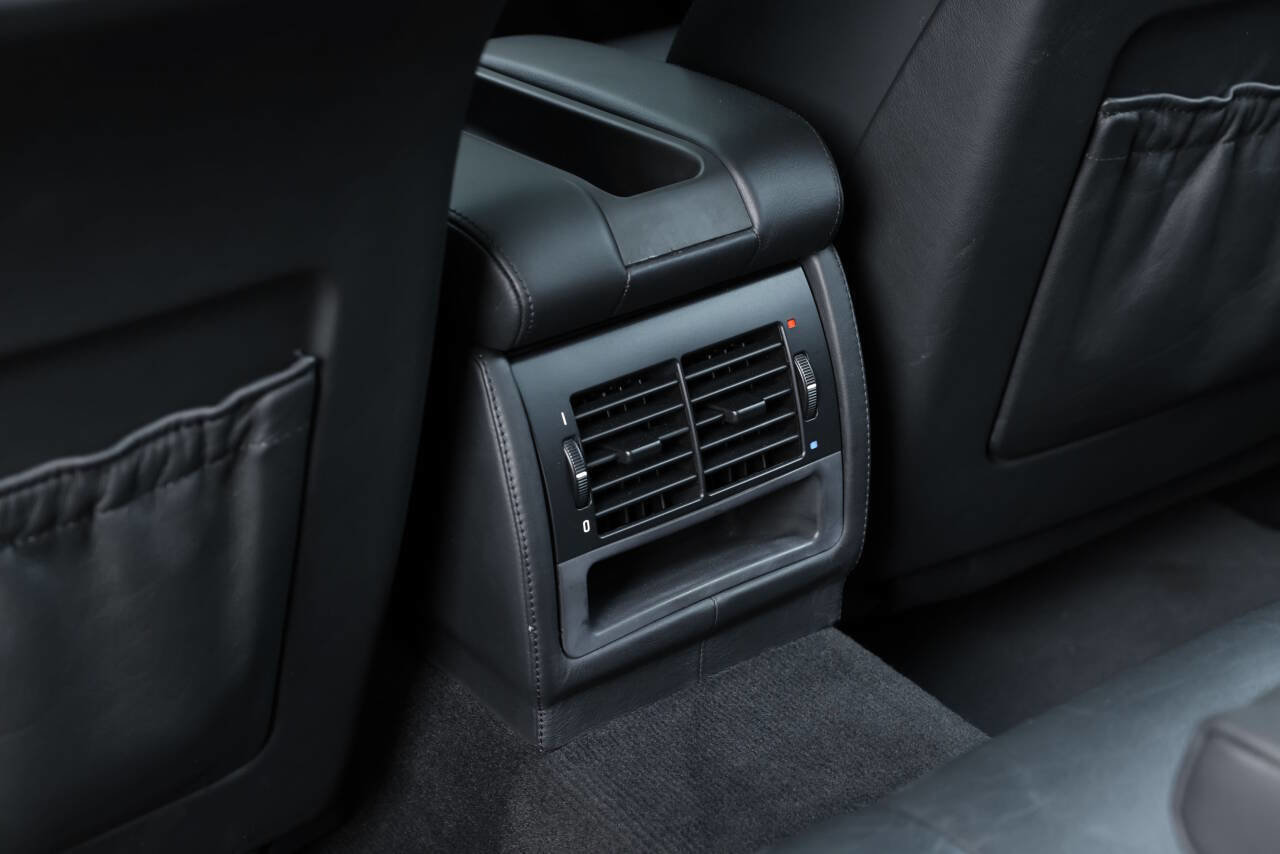 Used 2003 BMW M5 image 72