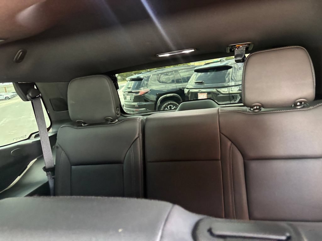 Certified 2023 Chevrolet Tahoe Z71 w/ Luxury Package AWD/4WD image 29