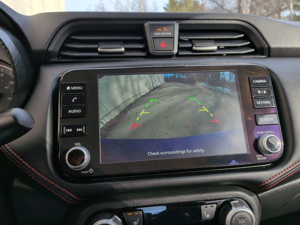 Used 2023 Nissan Versa SR w/ Trunk Package image 22