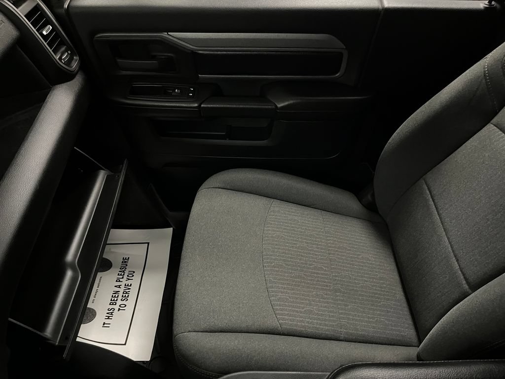 Used 2022 RAM 3500 Tradesman AWD/4WD image 39