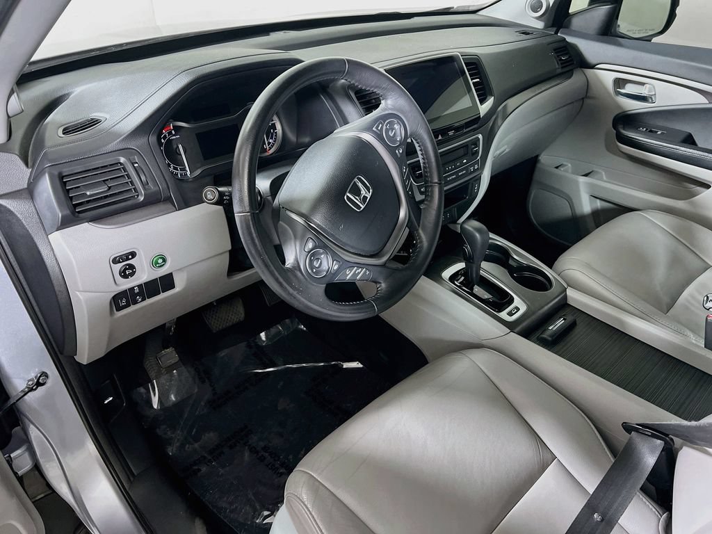 Used 2017 Honda Pilot EX-L image 9