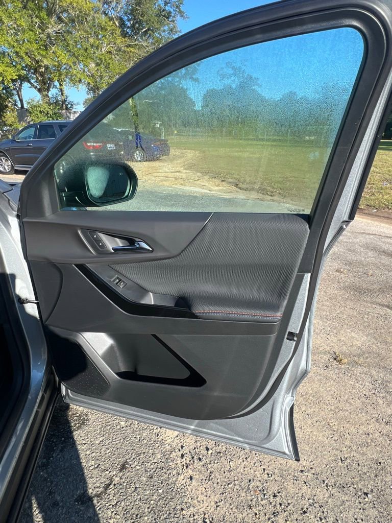 New 2026 Chevrolet Equinox RS w/ LPO, Floor Liner Package image 20