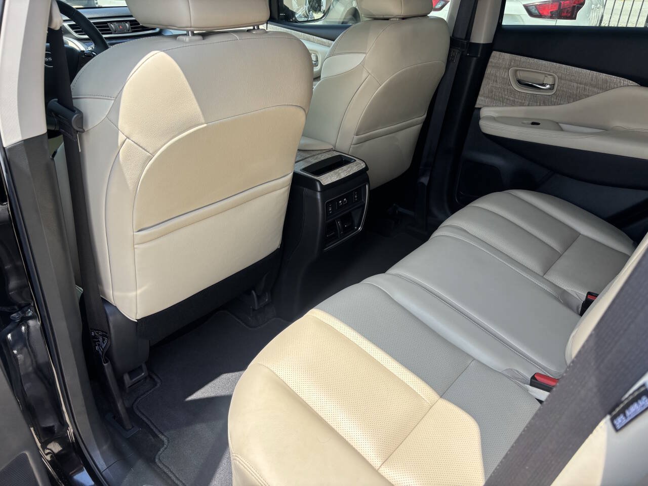 Used 2024 Nissan Murano SL FWD image 16