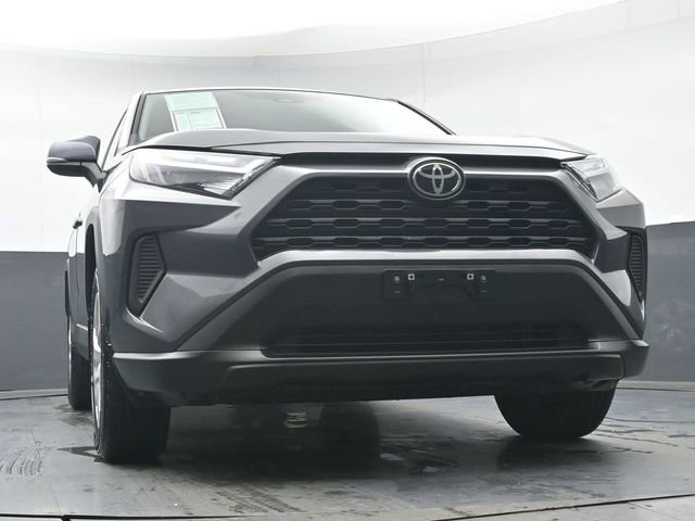 Certified 2023 Toyota RAV4 LE image 38