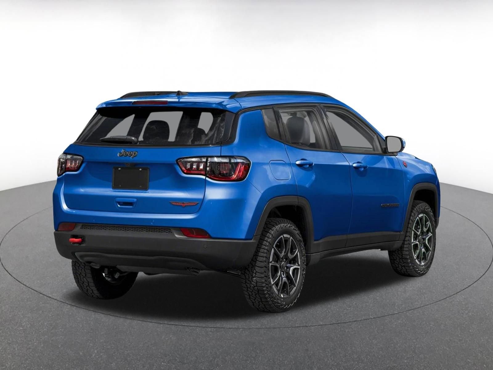 Used 2025 Jeep Compass Trailhawk AWD/4WD video 2