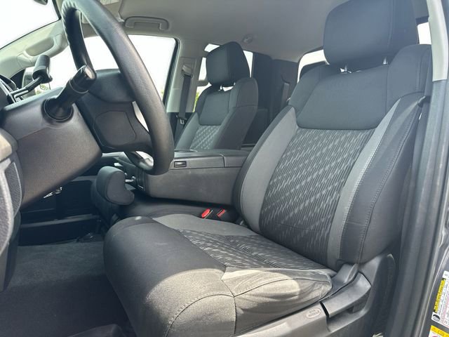 Used 2019 Toyota Tundra SR5 AWD/4WD image 13