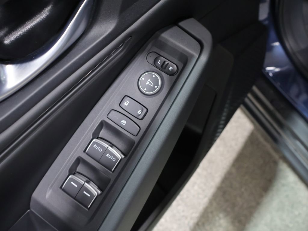 Used 2024 Honda Accord EX image 14