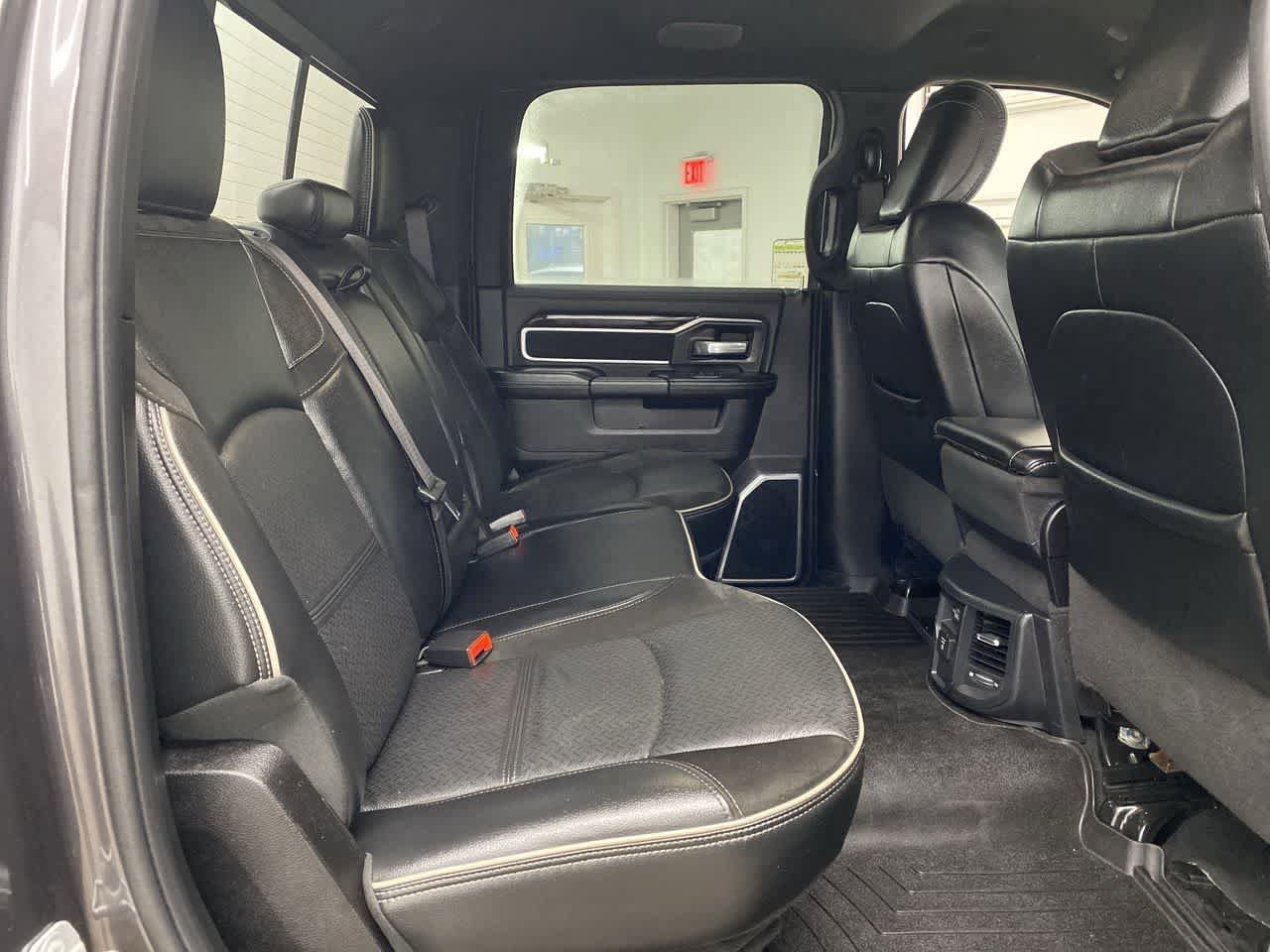 Used 2021 RAM 2500 Laramie w/ Night Edition AWD/4WD image 18
