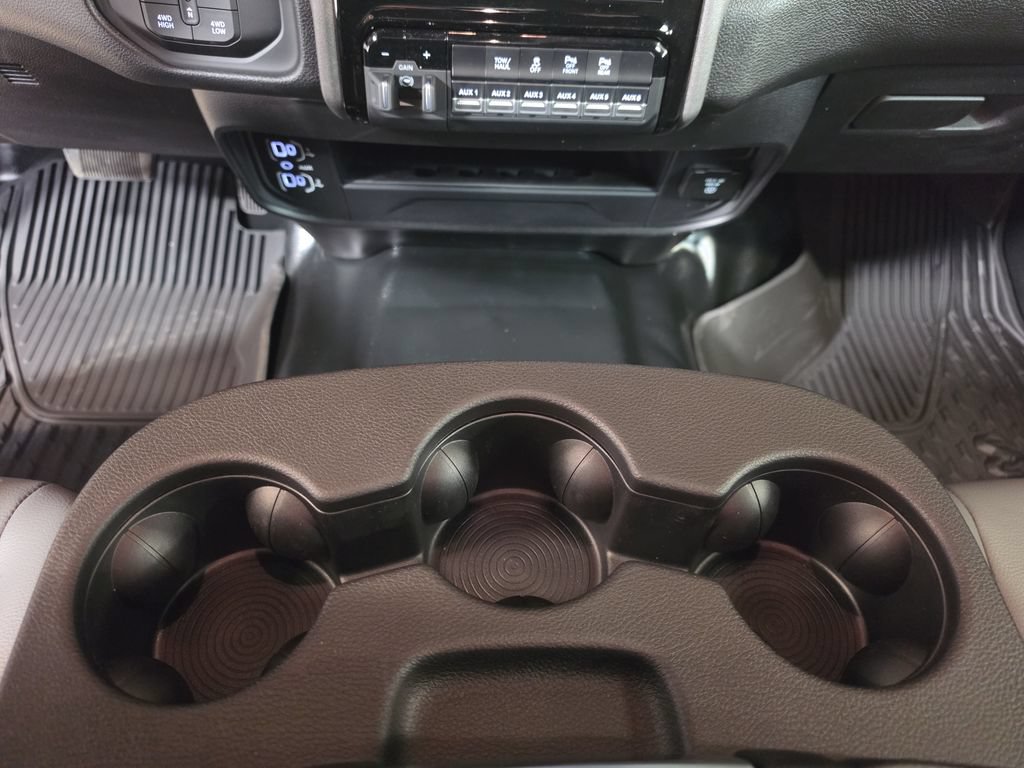 New 2026 RAM 2500 Tradesman AWD/4WD image 21