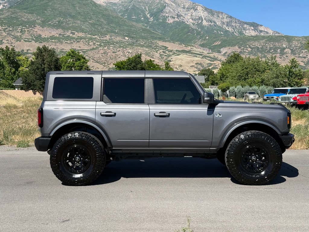 Used 2021 Ford Bronco Outer Banks AWD/4WD image 8