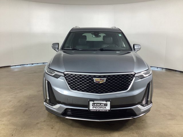Used 2020 Cadillac XT6 Premium Luxury FWD image 2