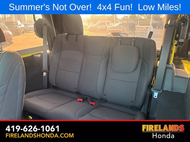 Used 2023 Jeep Wrangler Sport AWD/4WD image 31