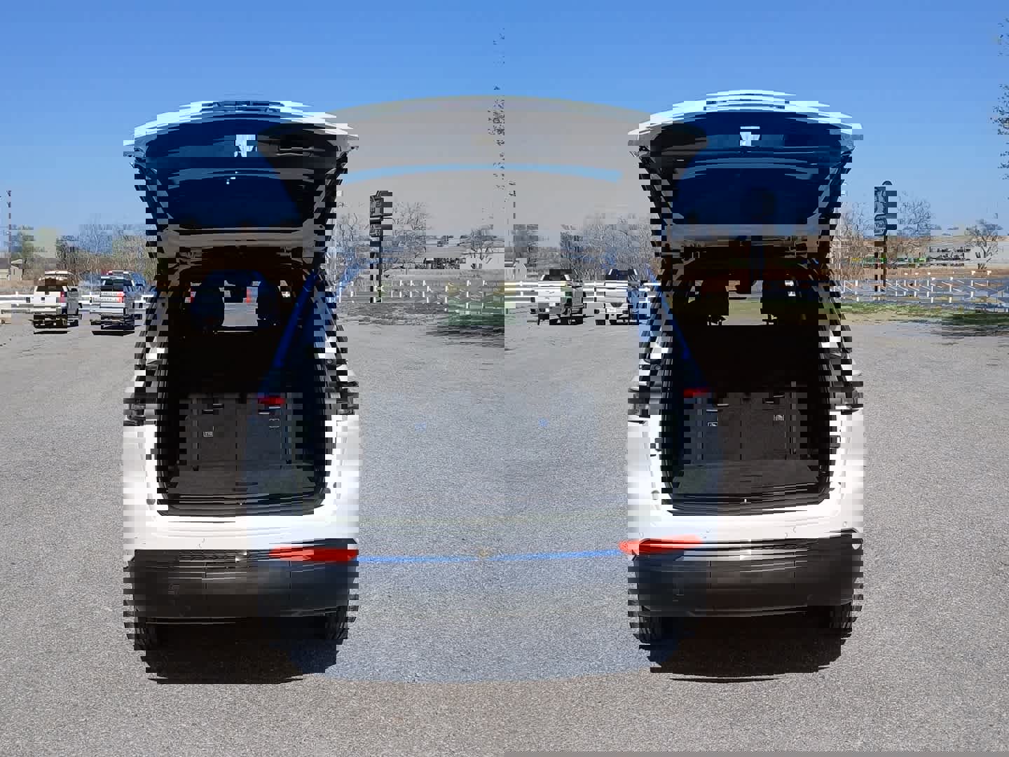 New 2025 Jeep Grand Cherokee L Laredo w/ Luxury Tech Group I image 6