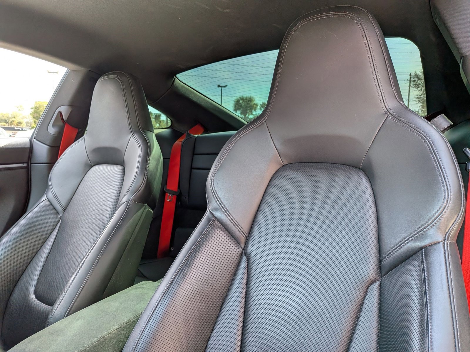 Certified 2022 Porsche 911 Carrera GTS image 5