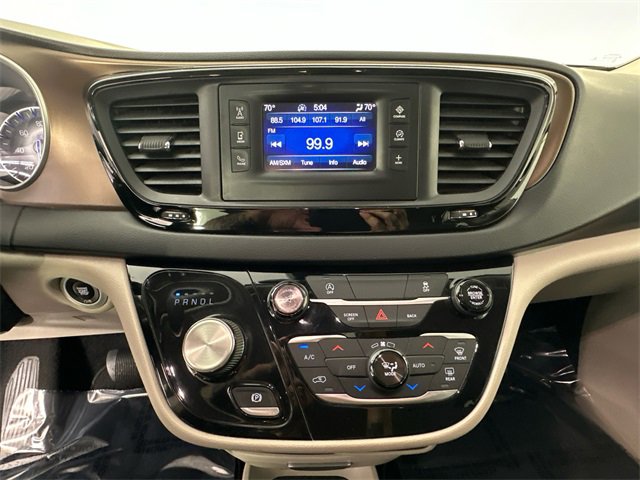 Certified 2017 Chrysler Pacifica Touring Plus image 29