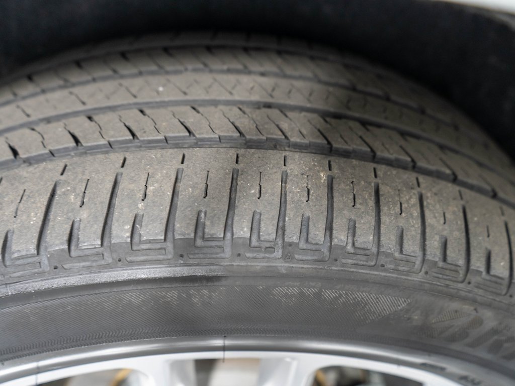 Used 2024 Dodge Durango GT image 34