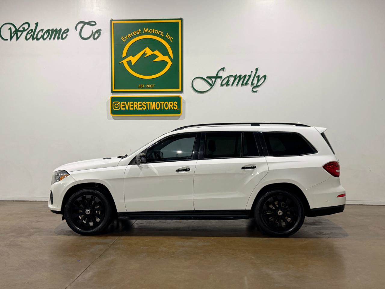 Used 2018 Mercedes-Benz GLS 450 4MATIC image 4