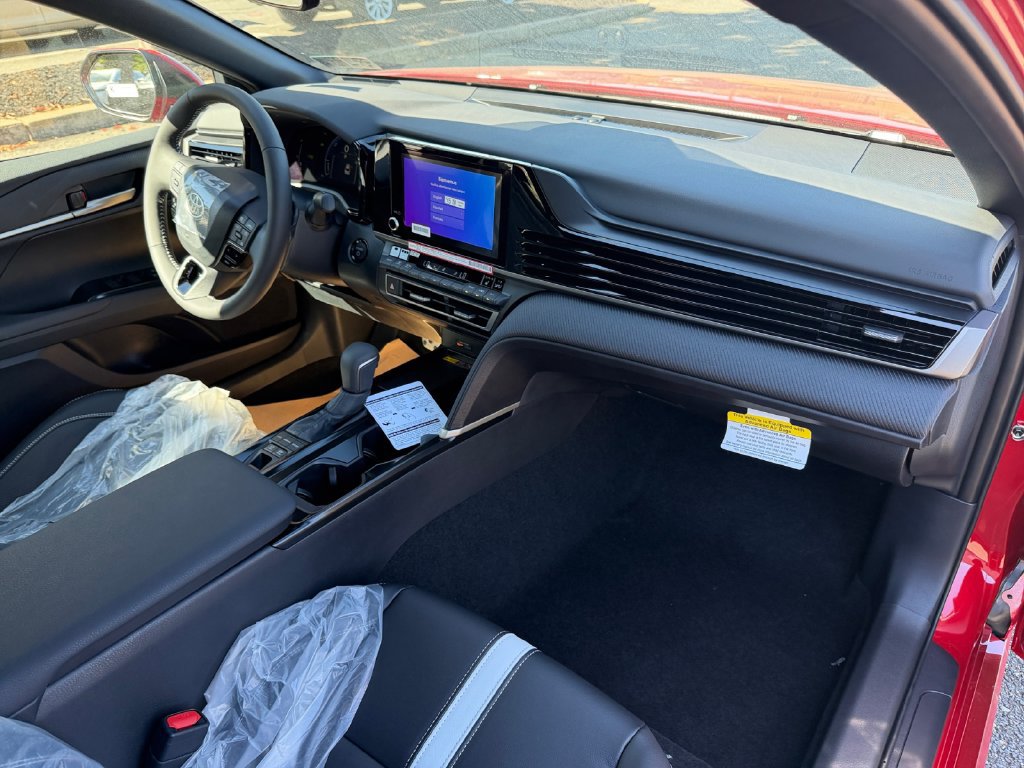 New 2026 Toyota Camry SE w/ Convenience Package FWD image 16
