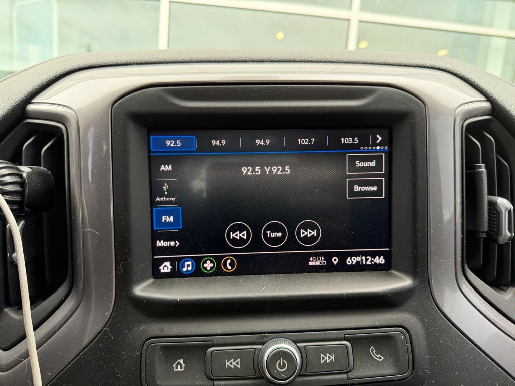 Used 2021 Chevrolet Silverado 1500 Custom Trail Boss w/ LPO, Dark Essentials Package AWD/4WD image 9