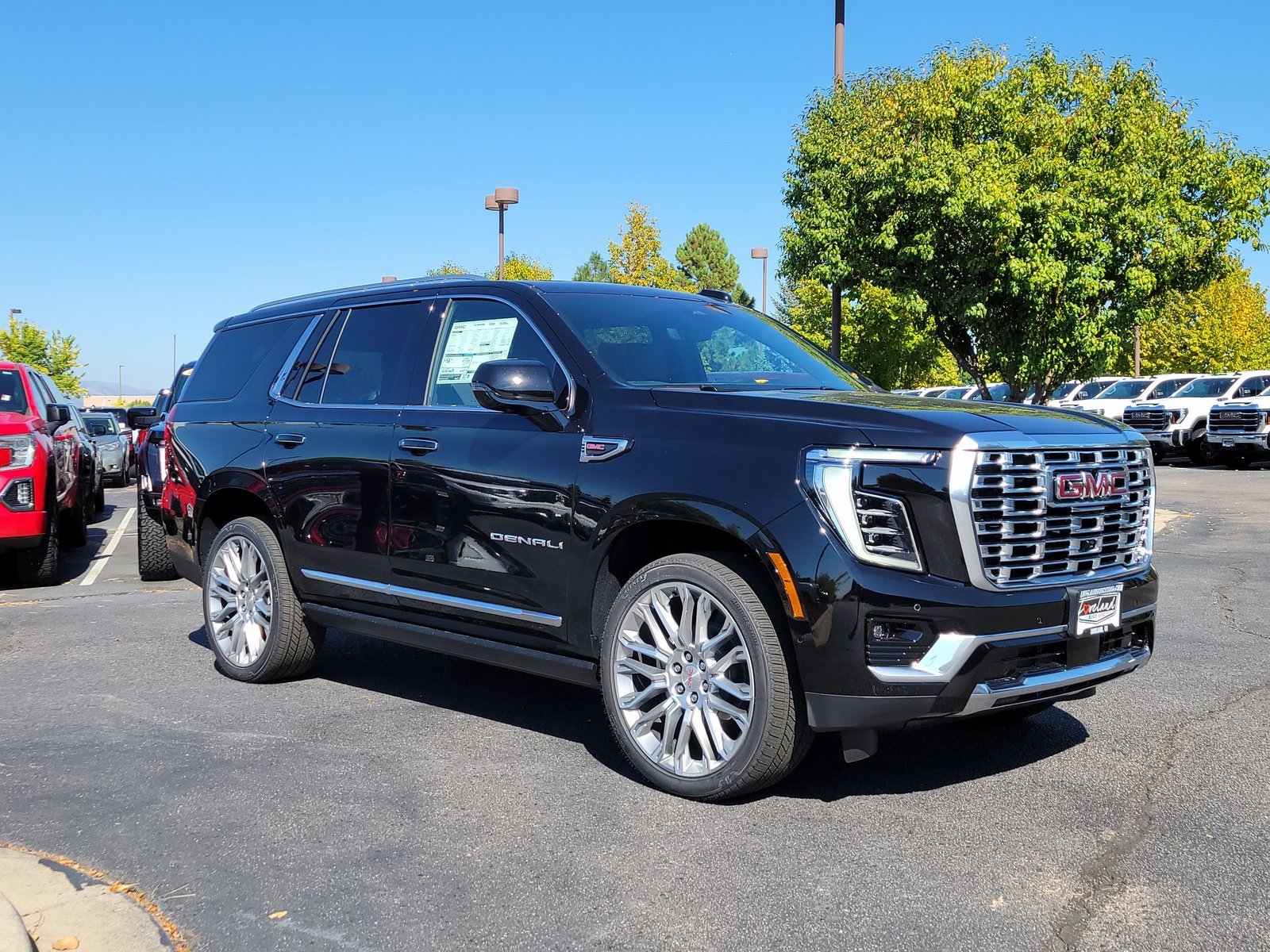 New 2026 GMC Yukon Denali w/ Denali Reserve Package