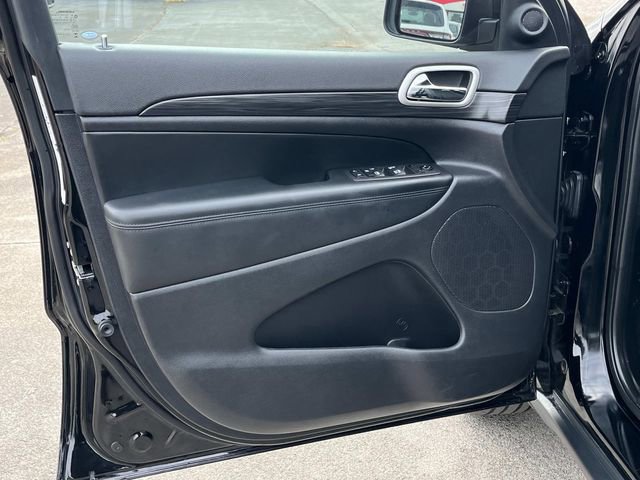 Used 2022 Jeep Grand Cherokee Laredo E image 15