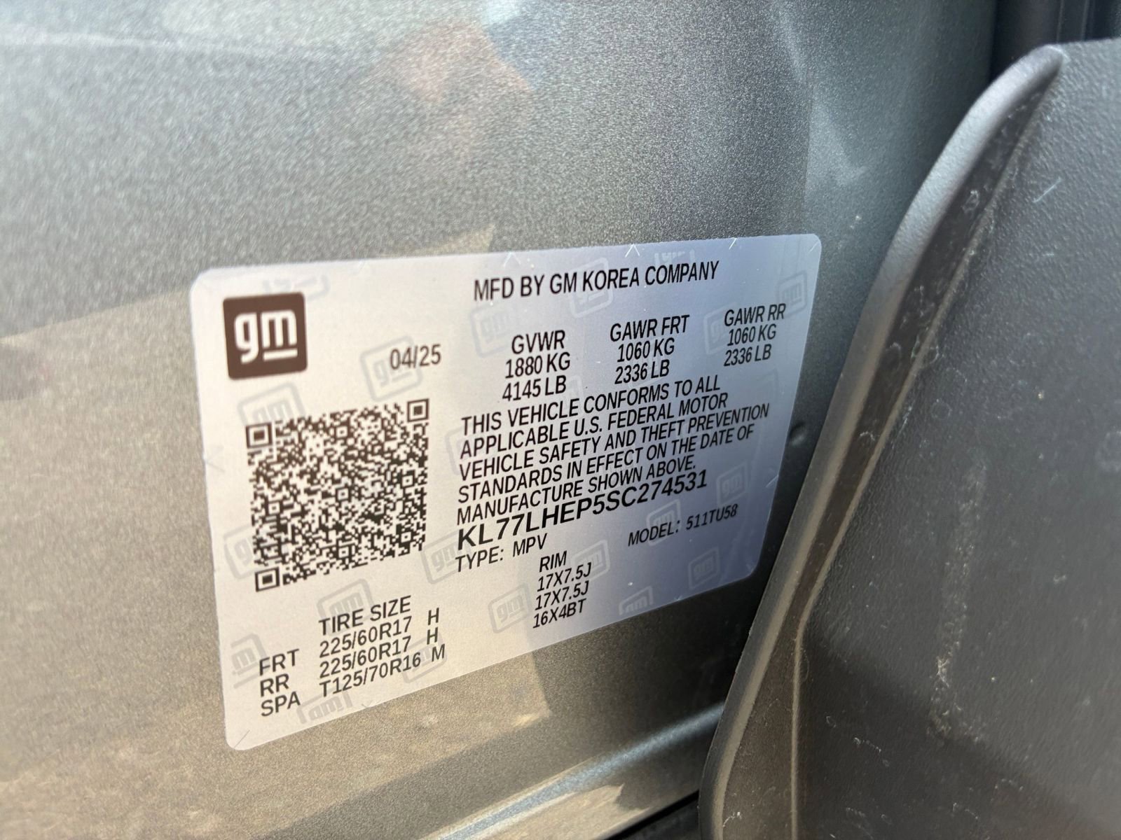 Used 2025 Chevrolet Trax LT w/ LT Convenience Package FWD image 28