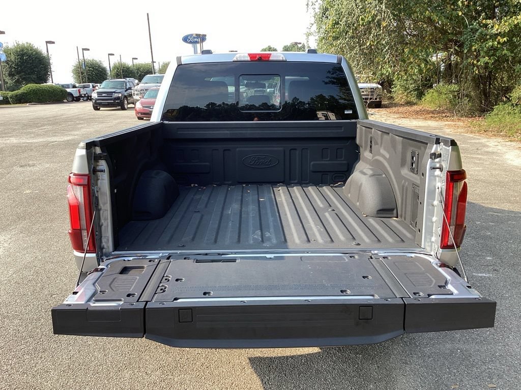 Used 2025 Ford F150 Platinum w/ Equipment Group 702A High AWD/4WD image 14