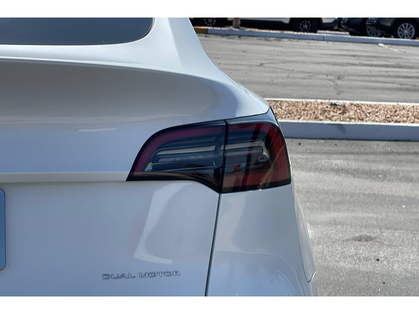 Used 2025 Tesla Model Y Long Range AWD/4WD image 48