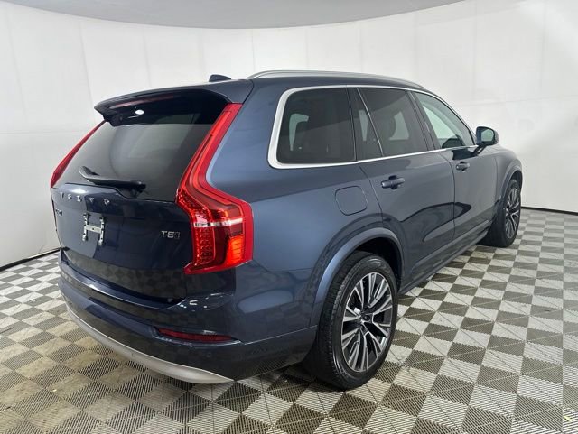 Used 2022 Volvo XC90 T5 Momentum w/ Climate Package AWD/4WD image 5