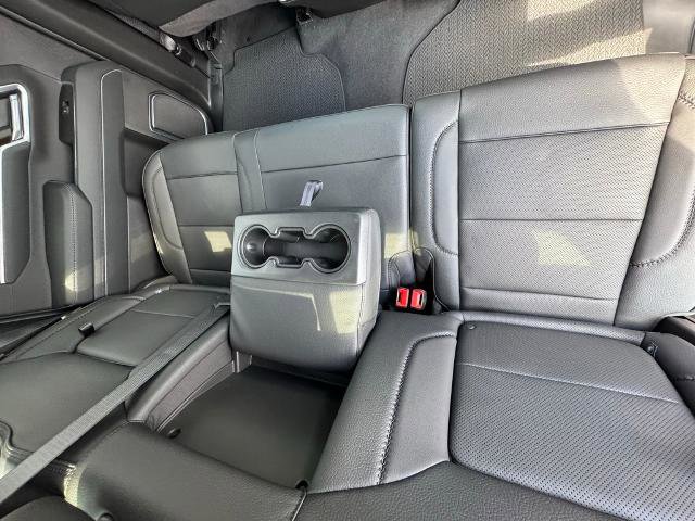 New 2025 GMC Sierra 2500 Denali w/ Denali Reserve Package image 31