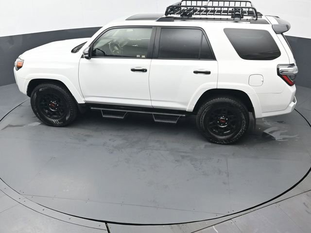 Certified 2021 Toyota 4Runner Venture w/ Moonroof Package AWD/4WD image 40