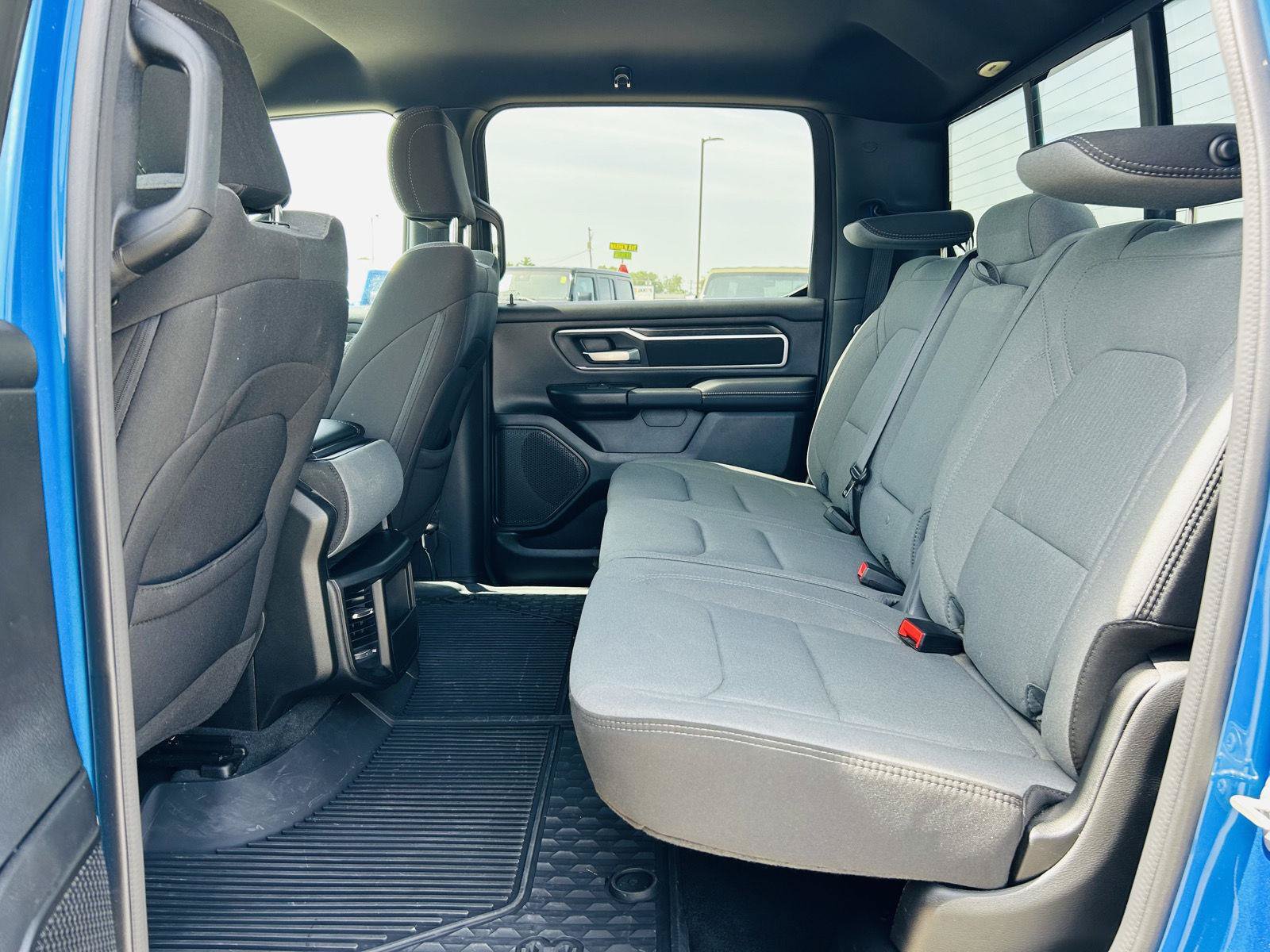 Used 2023 RAM 1500 Big Horn AWD/4WD image 24