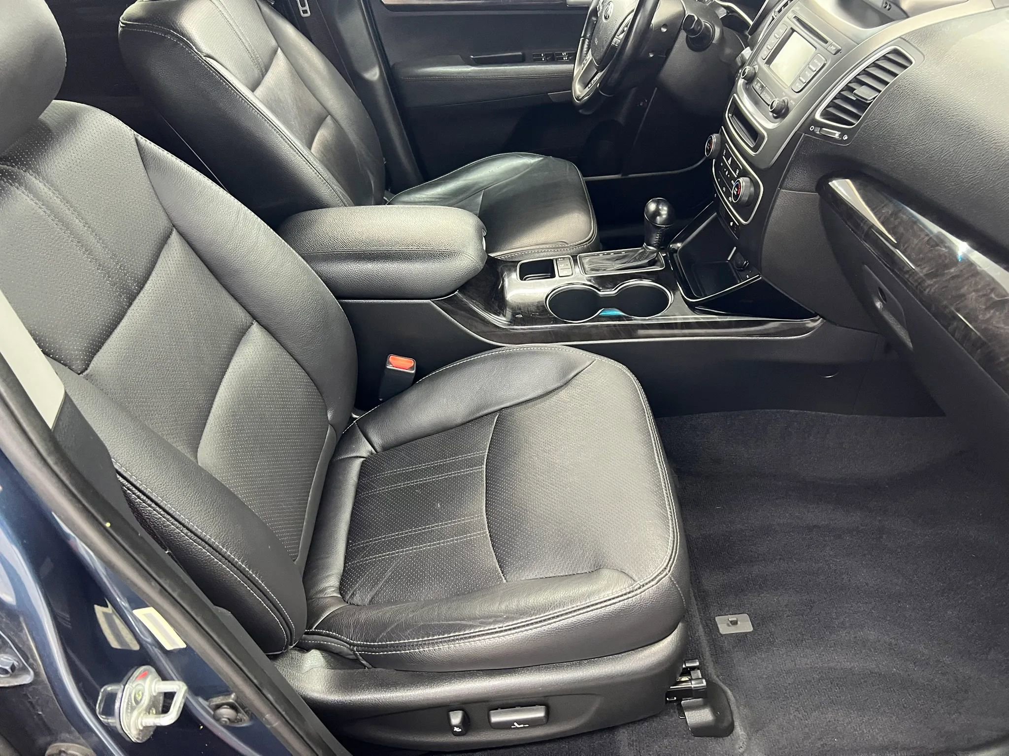 Used 2015 Kia Sorento EX AWD/4WD image 13