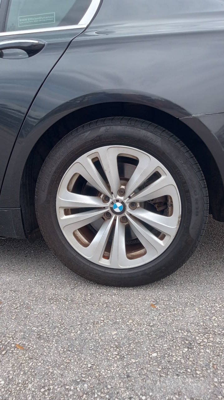 Used 2012 BMW 740Li RWD image 20