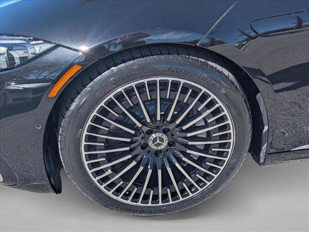 Used 2023 Mercedes-Benz EQS 580 4MATIC Sedan image 24