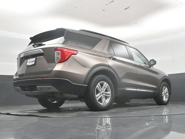 Used 2021 Ford Explorer XLT w/ Equipment Group 202A AWD/4WD image 49
