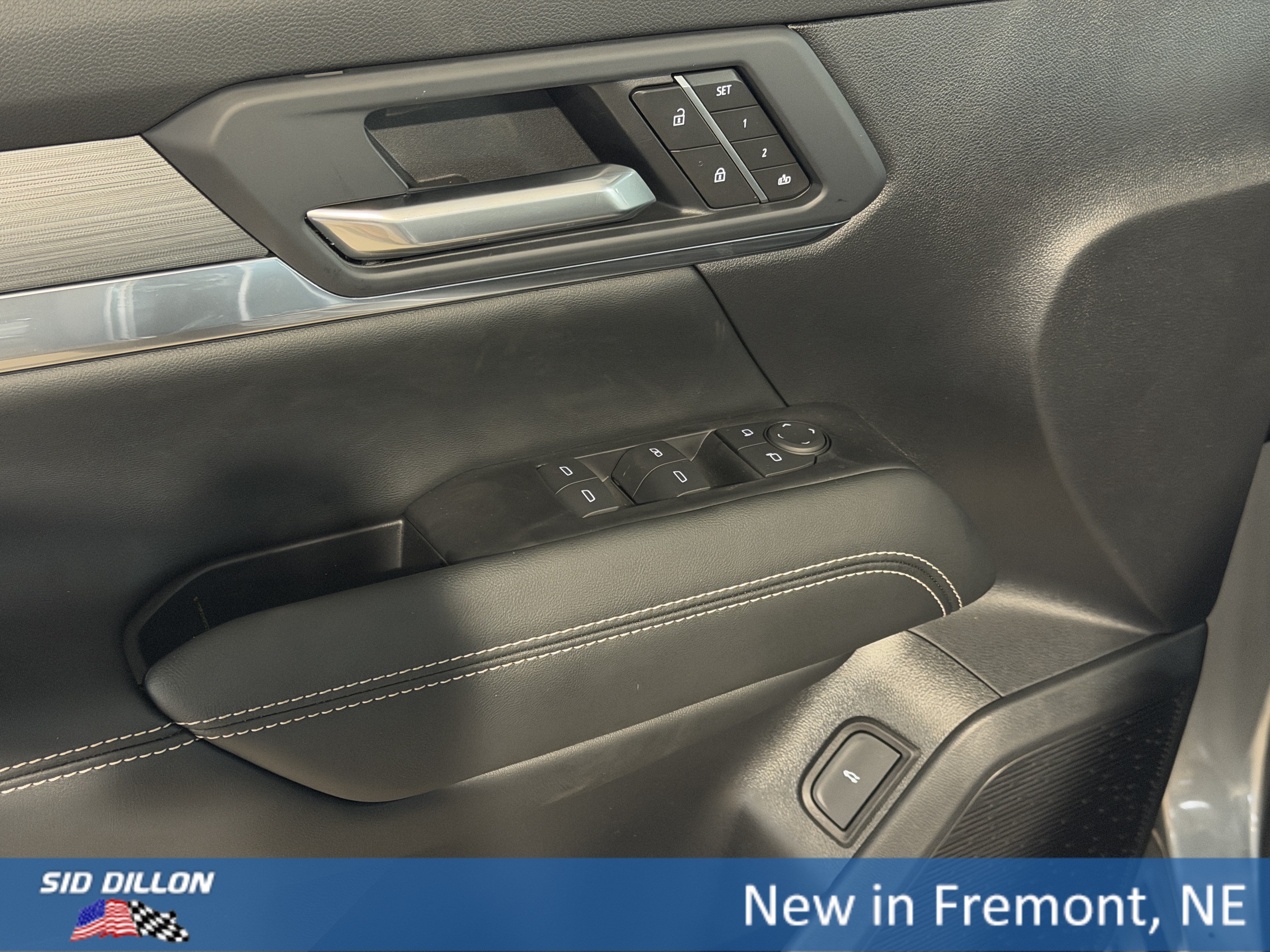 New 2027 GMC Terrain Elevation w/ Elevation Premium Package AWD/4WD image 14